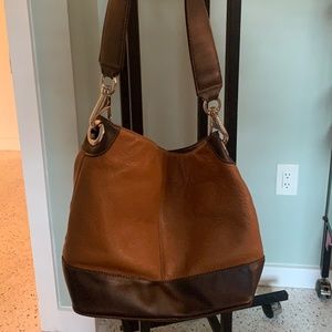 Brown shoulder bag